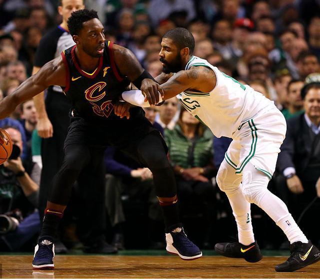 包含阿扎伦卡在G2比赛中出色防守,夺冠引发热议!上演精彩一战的词条 包含阿扎伦卡在G2比赛中出色防守,夺冠引发热议!上演精彩一战的词条