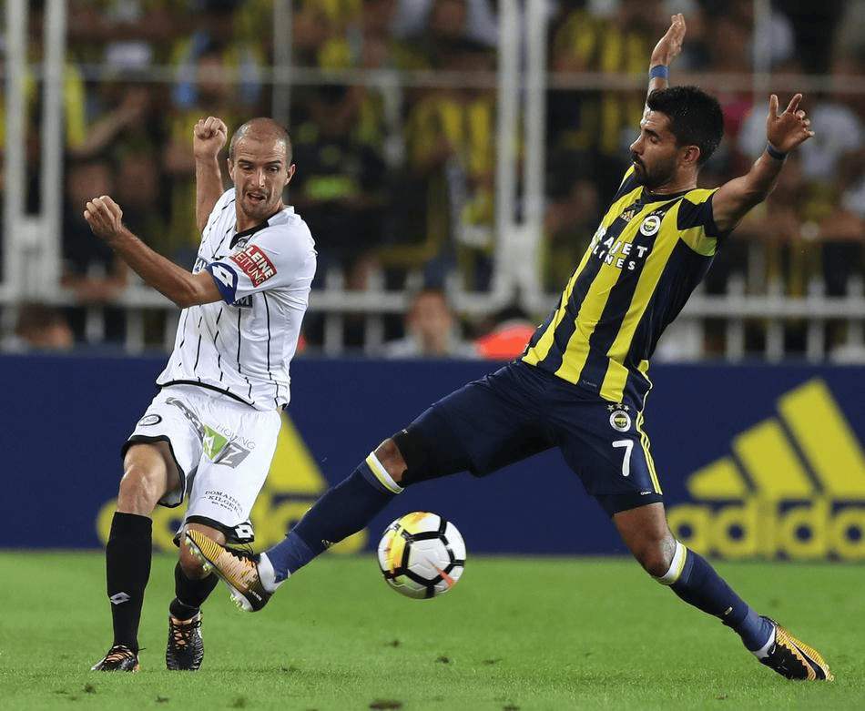 关于清晨费耶诺德备战欧超杯,扳平良机细节曝光,目标明确,轮换策略成焦点的信息 关于清晨费耶诺德备战欧超杯,扳平良机细节曝光,目标明确,轮换策略成焦点的信息